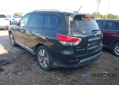 2015 Nissan Pathfinder Platinum z USA, uszkodzony, nr VIN 5N1AR2MM8FC612825